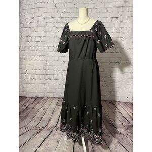 CELLA & FLO Embroidered Evening Black Dress